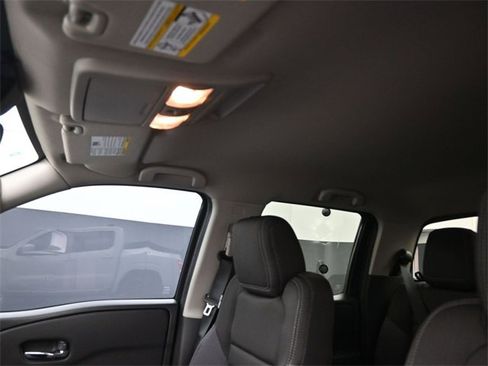 New 2025 Nissan Frontier SV image 23