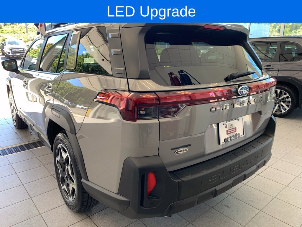 Certified 2026 Subaru Outback Touring AWD/4WD image 15