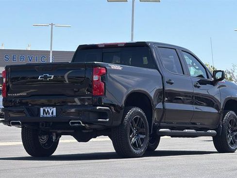 New 2026 Chevrolet Silverado 1500 LT Trail Boss w/ LT Trail Boss Premium Package AWD/4WD image 4