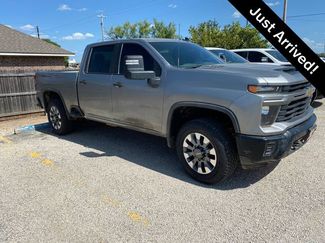 Used 2025 Chevrolet Silverado 2500 Custom w/ Custom Convenience Package AWD/4WD video 1