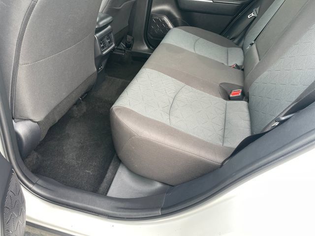 Used 2025 Toyota RAV4 XLE AWD/4WD image 26