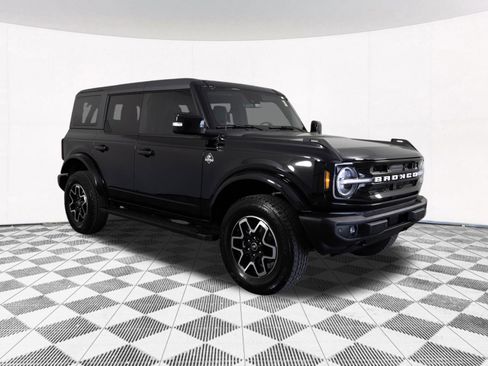 Used 2024 Ford Bronco Outer Banks AWD/4WD image 20