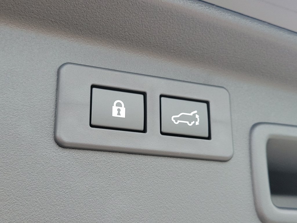 New 2026 Subaru Outback Touring AWD/4WD image 7
