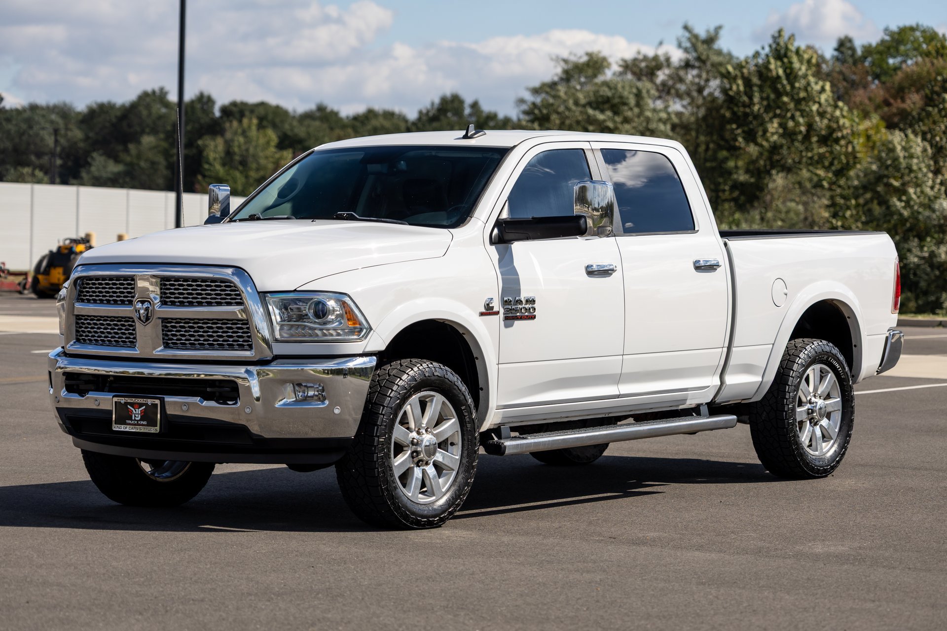 Used 2018 RAM 3500 Laramie w/ Cold Weather Group AWD/4WD image 23