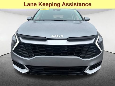 Used 2025 Kia Sportage LX AWD/4WD image 4