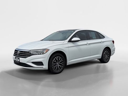 Used 2020 Volkswagen Jetta SE FWD image 9