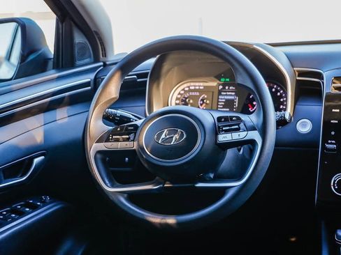 Used 2022 Hyundai Tucson SEL w/ Cargo Package image 16