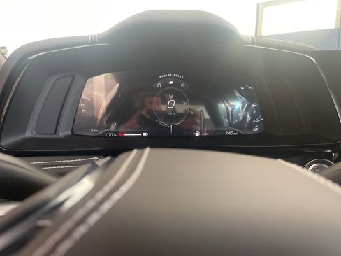 New 2025 Chevrolet Corvette E-Ray image 9