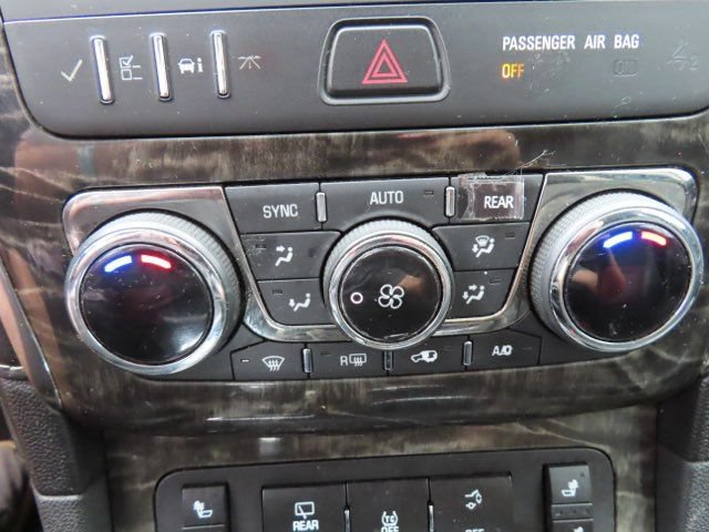 Used 2013 Buick Enclave Leather AWD/4WD image 27