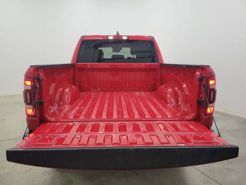 Used 2024 RAM 1500 Laramie image 10