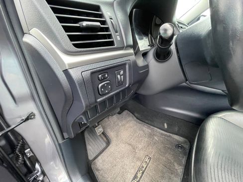 Used 2013 Lexus CT 200h w/ Premium Pkg w/Navigation FWD image 15