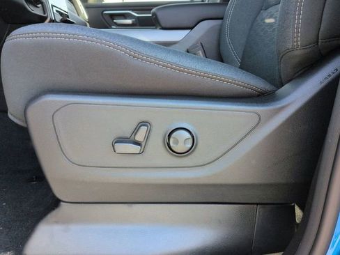 New 2026 RAM 1500 4x4 Crew Cab image 19