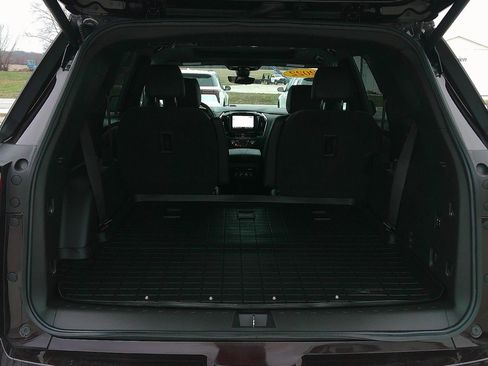 Used 2022 Chevrolet Traverse High Country AWD/4WD image 9