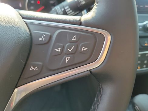 Used 2023 Chevrolet Equinox LT FWD image 29