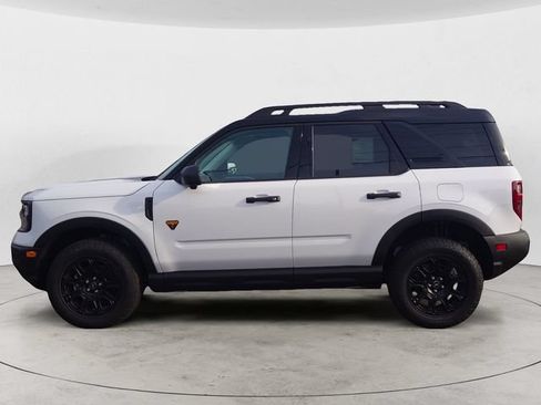 Used 2025 Ford Bronco Sport Badlands w/ Badlands Tech Package AWD/4WD image 2