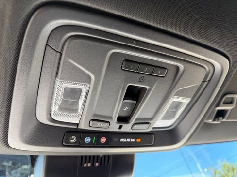 Used 2023 Chevrolet Silverado 1500 ZR2 image 20