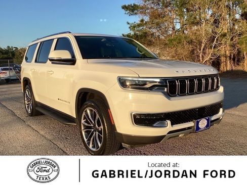 Used 2022 Jeep Wagoneer Series II w/ Premium Group I image 1