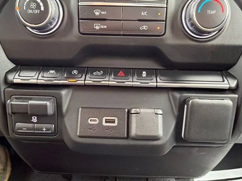 Used 2023 Chevrolet Silverado 1500 Custom AWD/4WD image 32