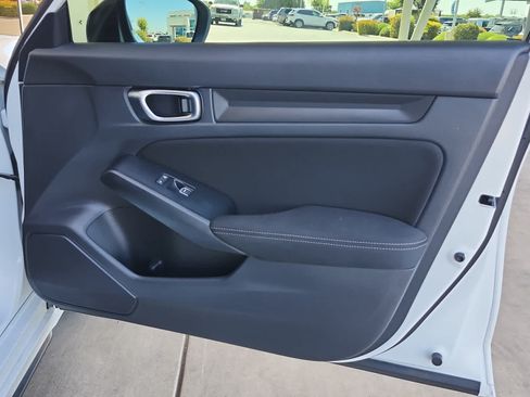 Used 2024 Honda Civic Sport image 12