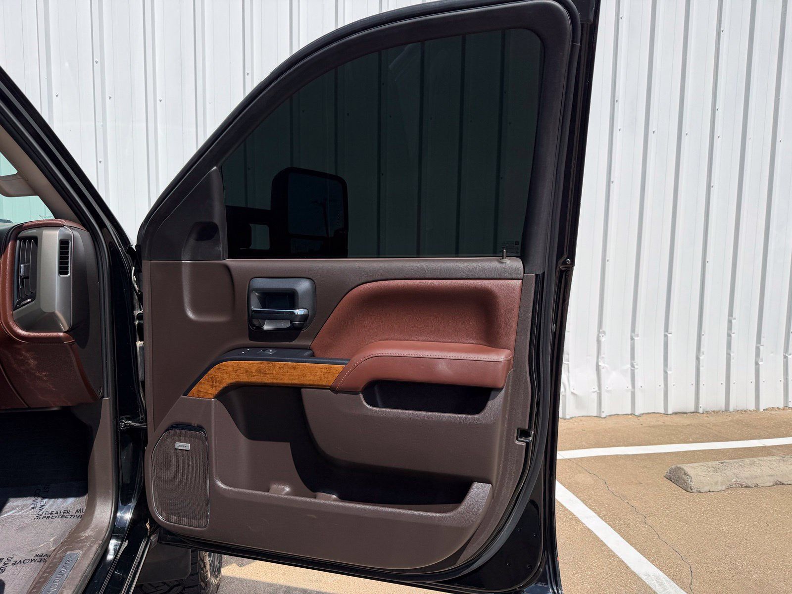 Used 2019 Chevrolet Silverado 3500 High Country w/ Duramax Plus Package AWD/4WD image 35