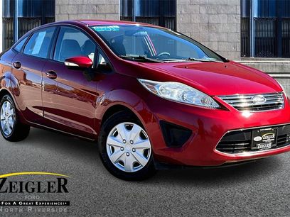 Used 2013 Ford Fiesta SE w/ Super Fuel Economy Pkg