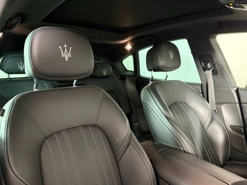 Used 2022 Maserati Levante Modena image 31