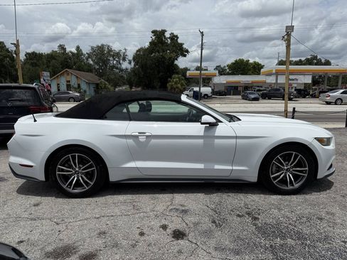 Used 2015 Ford Mustang Premium RWD image 8