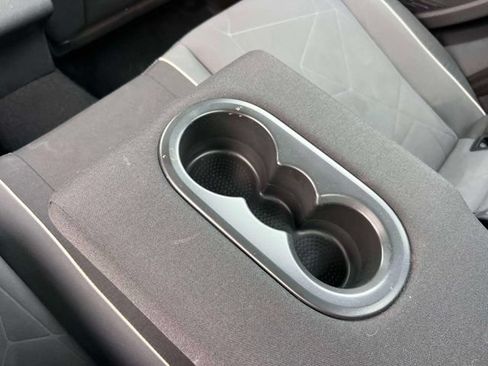 Used 2025 Volkswagen Jetta Sport FWD image 19