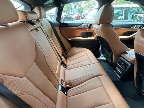 Used 2024 BMW i4 eDrive40 w/ Premium Package RWD image 7