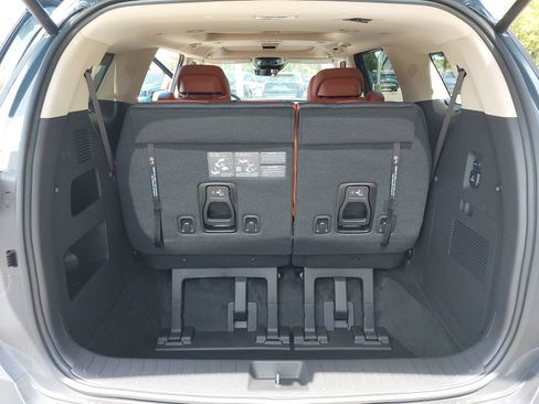 New 2026 Kia Carnival SX Prestige FWD image 14