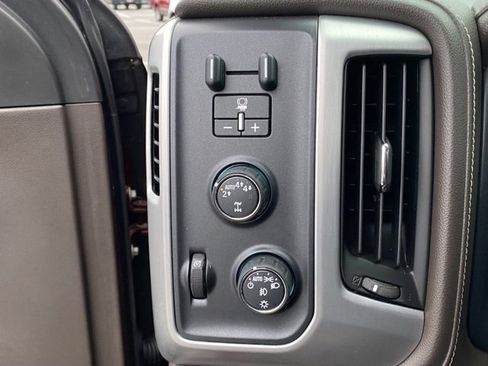 Used 2017 GMC Sierra 1500 SLT image 22