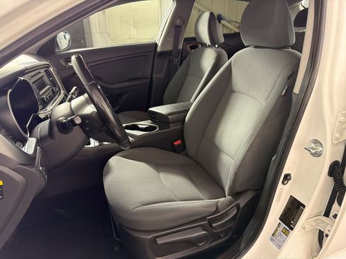 Used 2016 Kia Optima Hybrid FWD image 5