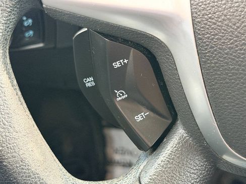 Used 2014 Ford Focus SE FWD image 31