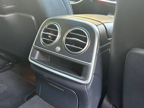 Used 2016 Mercedes-Benz S 550 Sedan image 38