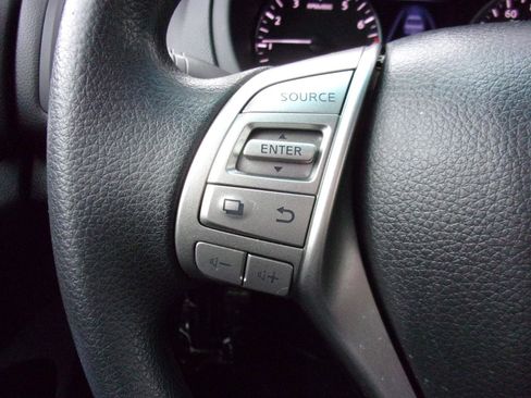 Used 2015 Nissan Altima 2.5 S w/ Power Driver Seat Package image 16