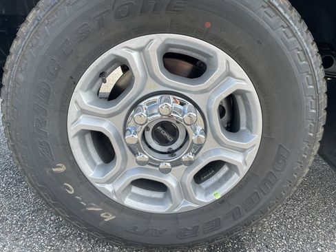 New 2026 Ford F350 XLT w/ 360-Degree Camera Package image 5