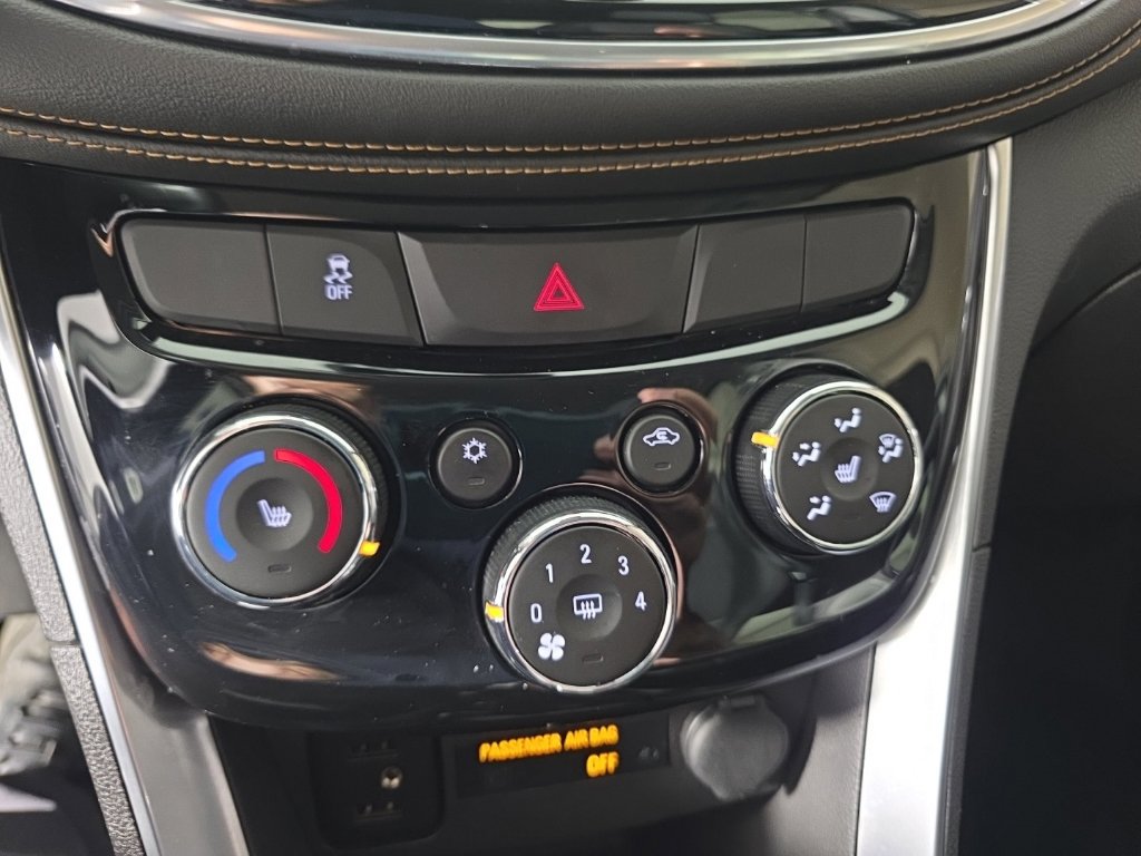 Used 2017 Chevrolet Trax Premier AWD/4WD image 19