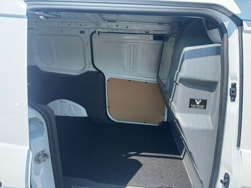 Used 2022 Ford Transit Connect XL FWD image 7