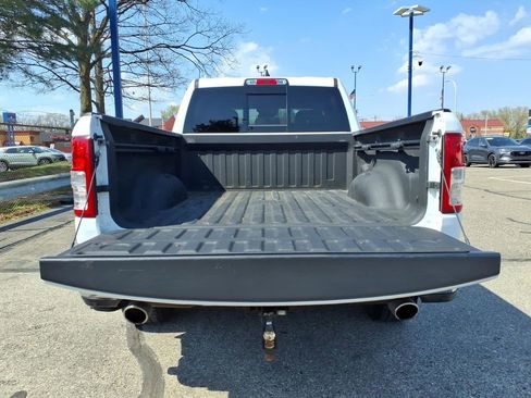 Used 2022 RAM 1500 Big Horn AWD/4WD image 9