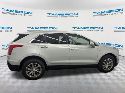 Used 2018 Cadillac XT5 Luxury w/ Driver Awareness Package FWD image 6