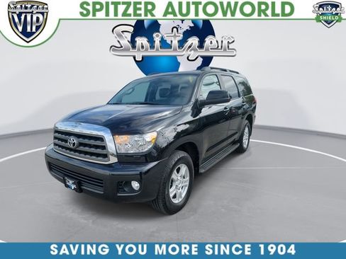 Used 2014 Toyota Sequoia SR5 w/ Premium Package AWD/4WD image 4