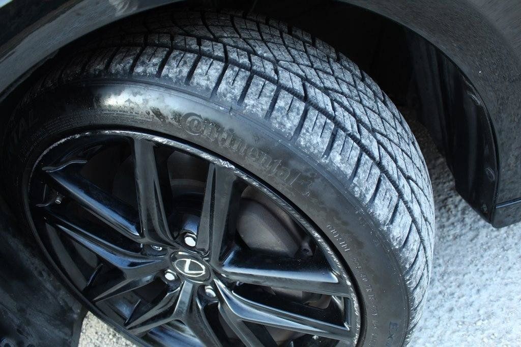 Used 2016 Lexus IS 200t w/ F Sport Package RWD image 9