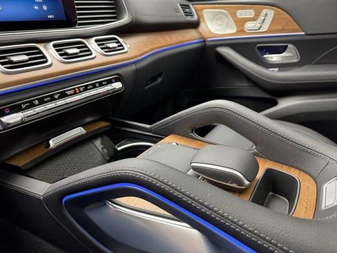 New 2026 Mercedes-Benz GLE 450 4MATIC image 19