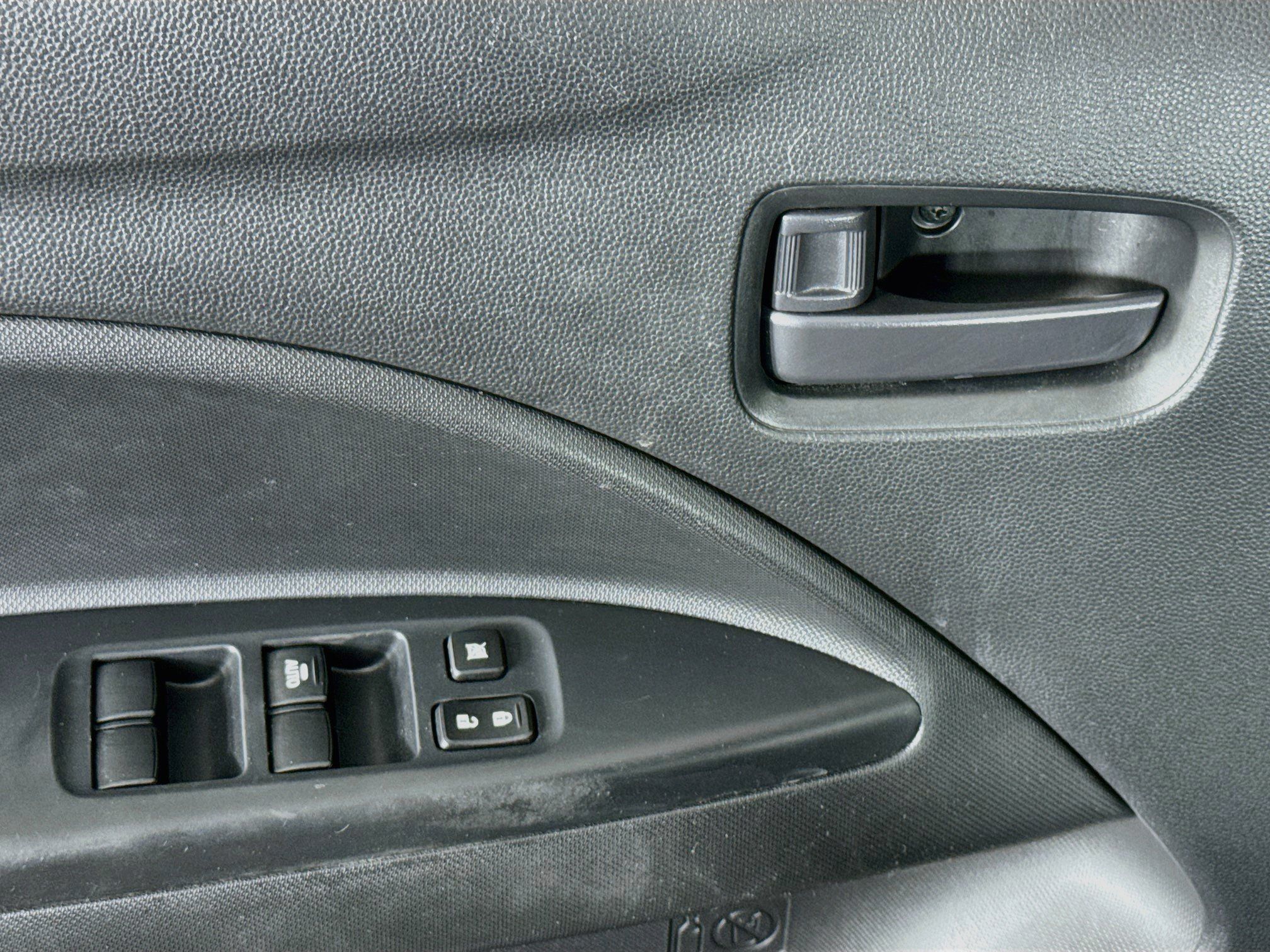 Used 2024 Mitsubishi Mirage ES FWD image 21