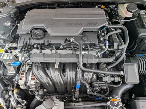 New 2026 Hyundai Elantra Sport FWD image 25