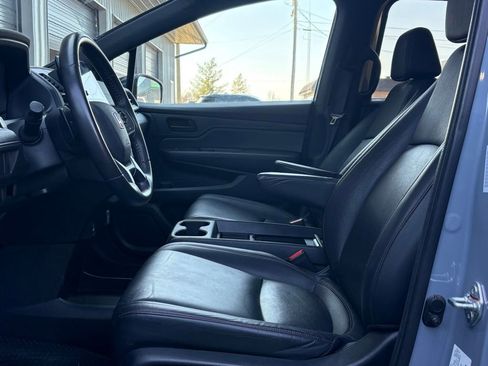 Used 2024 Honda Odyssey Sport image 9