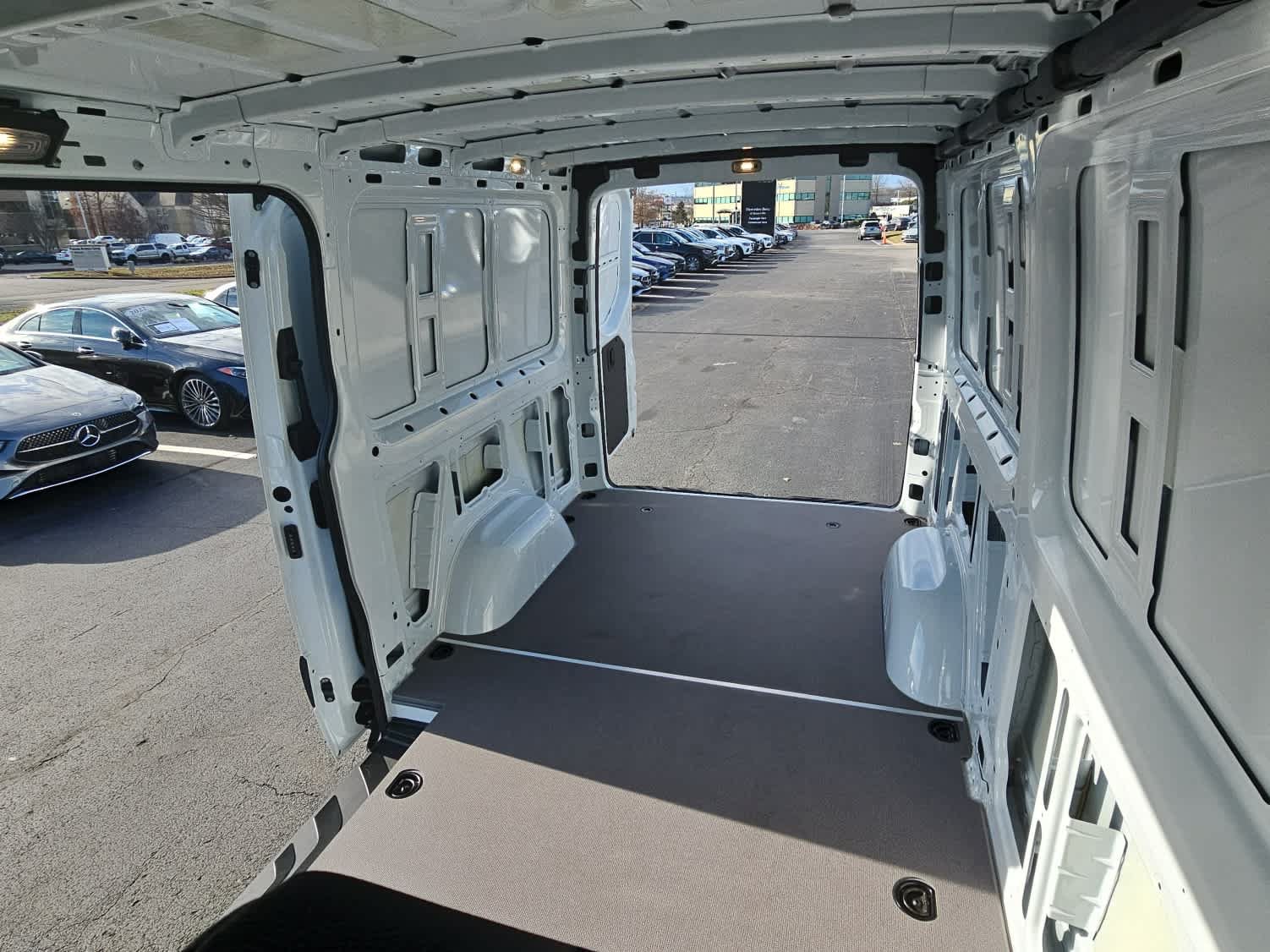 Used 2026 Mercedes-Benz Sprinter 2500 image 11