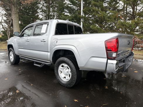 Used 2019 Toyota Tacoma SR5 image 8