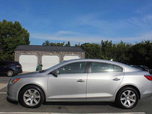 Used 2011 Buick LaCrosse CXL AWD/4WD image 11