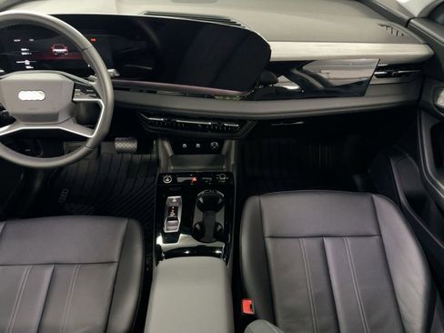 Used 2025 Audi Q6 e-tron Premium w/ Convenience Package image 28